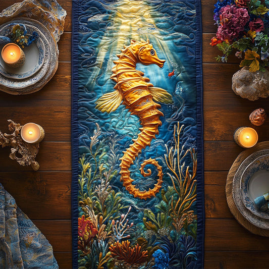 Seahorse CW1106041CL Quilted Table Runner