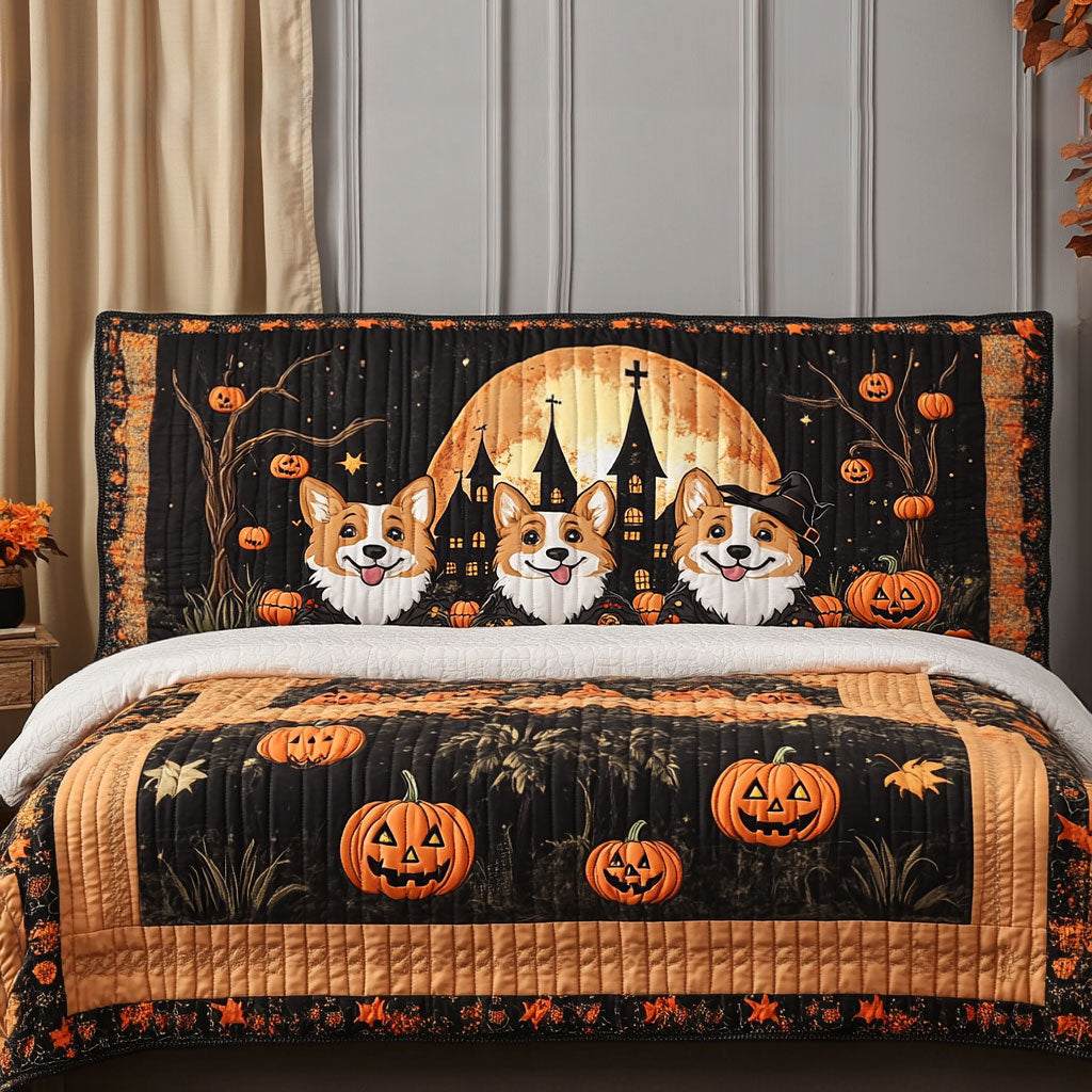 Harvest Corgi WN1812010CL Quilted Headboard Slipcover