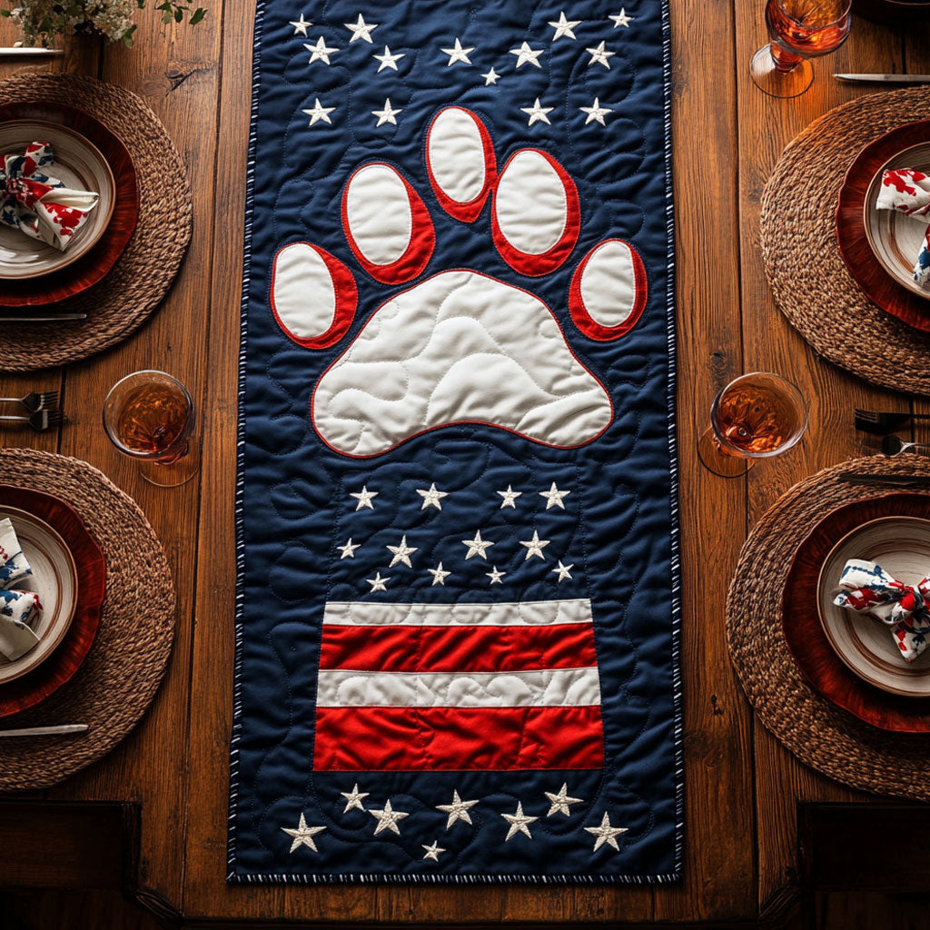 Glory Paw WN1707016CL Quilted Table Runner
