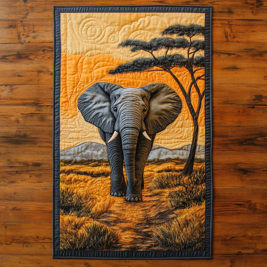 Majestic Elephant WJ0605019CL Quilted Table Runner