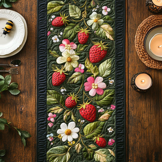 Sweet Strawberry CW1006049CL Quilted Table Runner