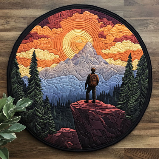 Hiking Mountain CW2105311CL Quilted Round Mat