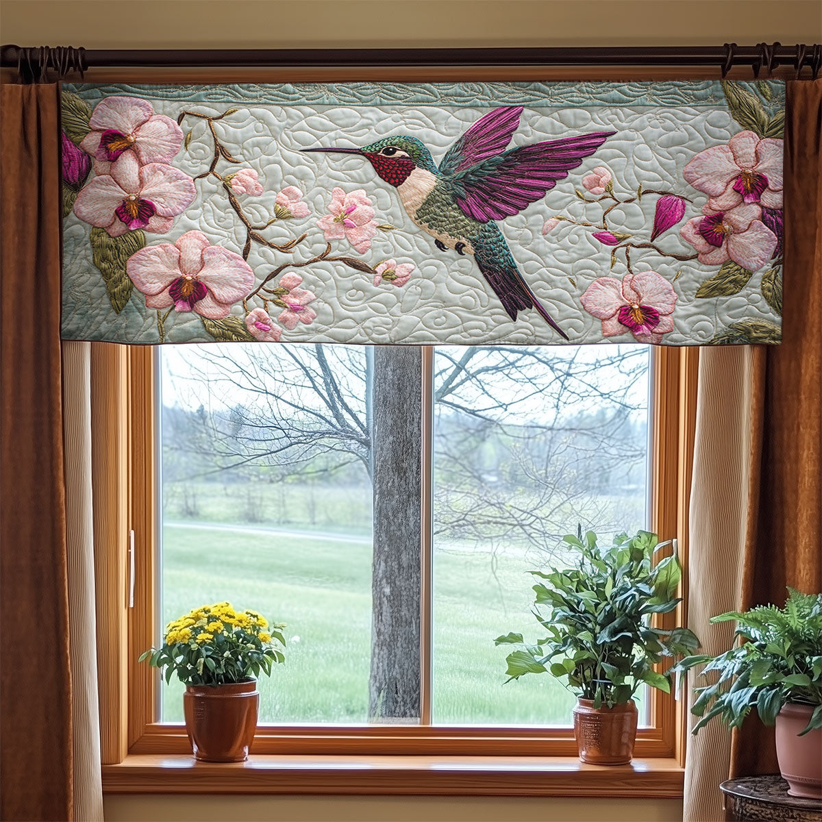 Blush Hummingbird WN1706001CL Quilted Valance