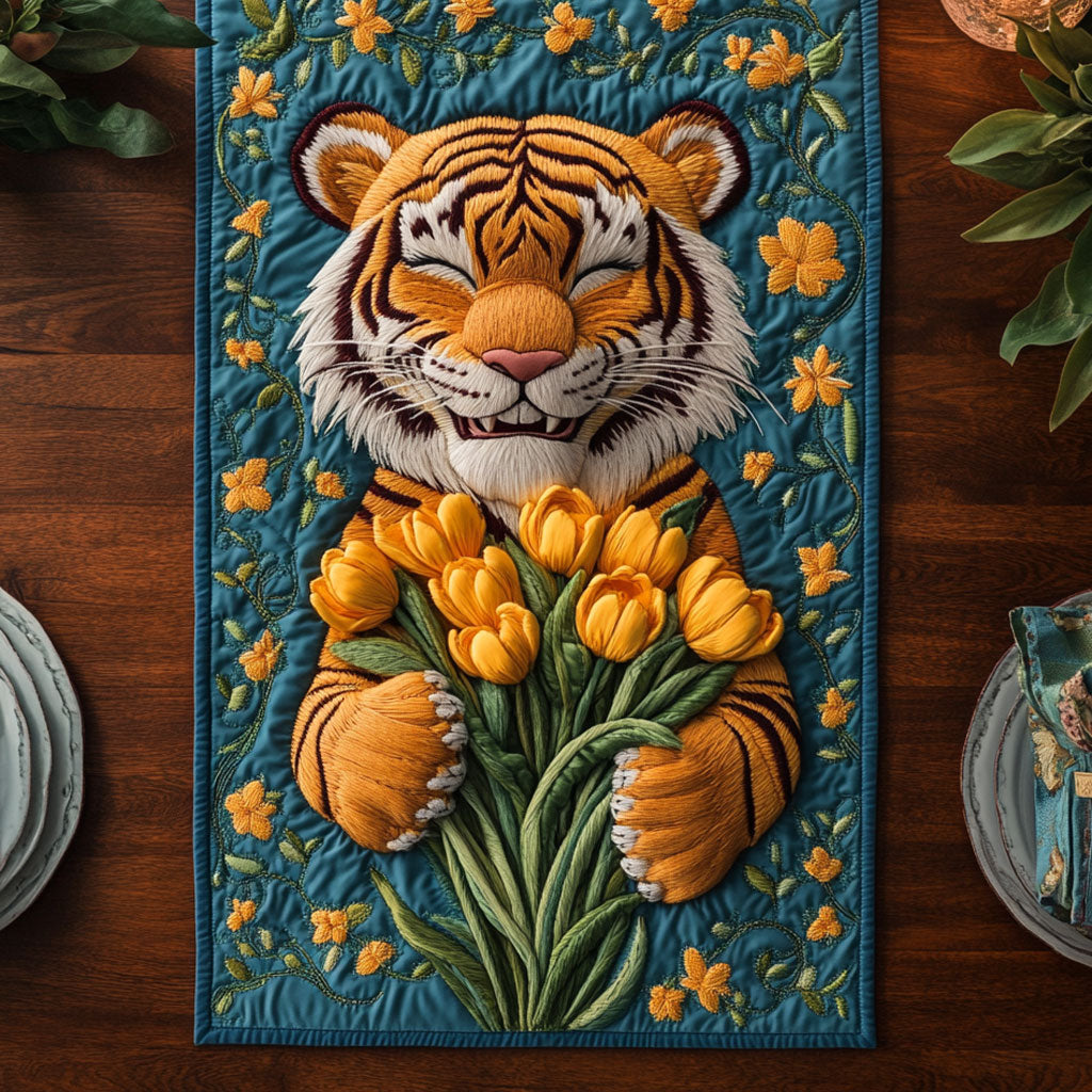 Smiling Tiger Garden WN2406041CL Quilted Table Runner