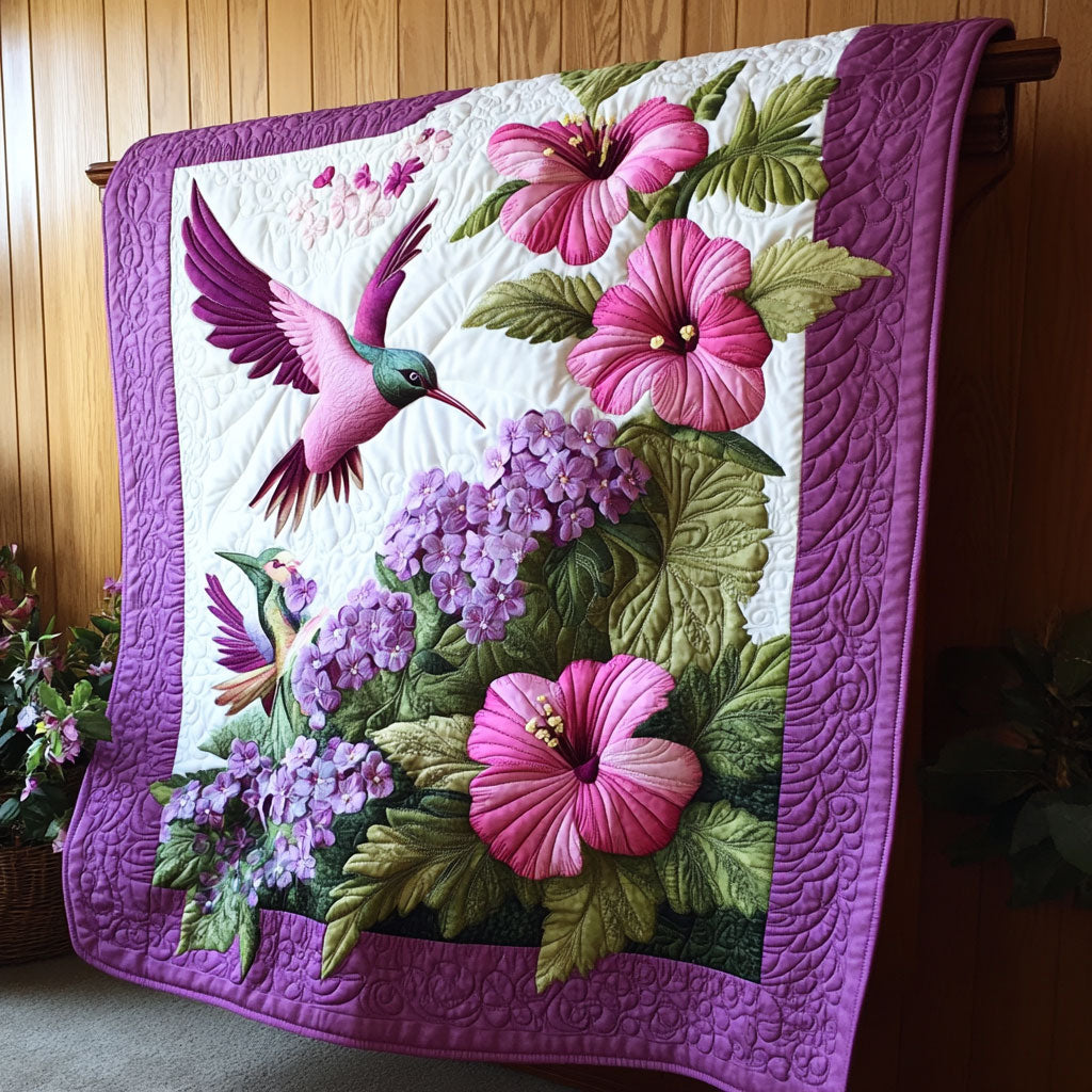 Hummingbird Bloom CW2504045CL Quilt