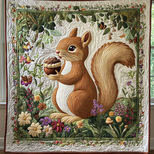 Mischievous Squirrel CQ0606038CL Quilt