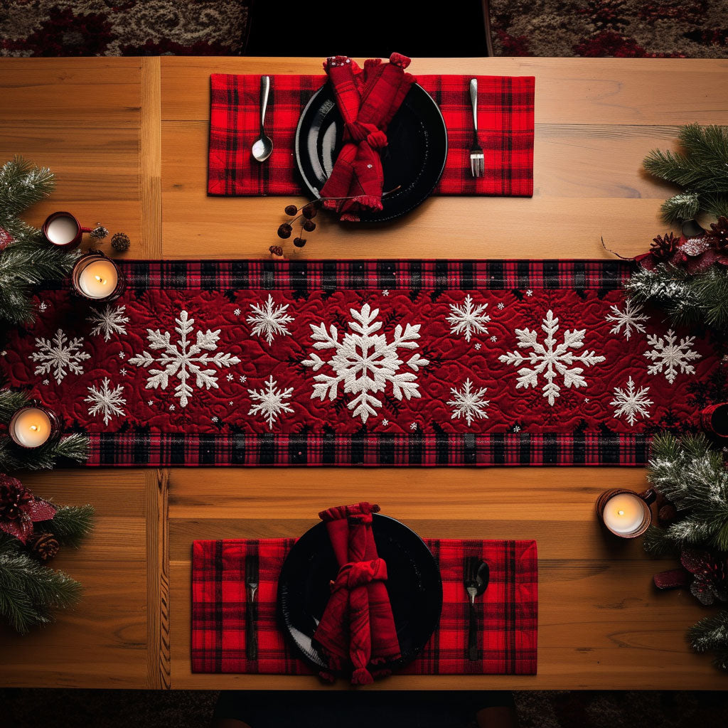 Cinnamon Snowflakes WN1107005CL Quilted Table Runner