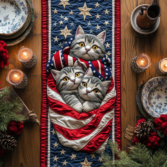 Cat Sweetheart WN1006025CL Quilted Table Runner