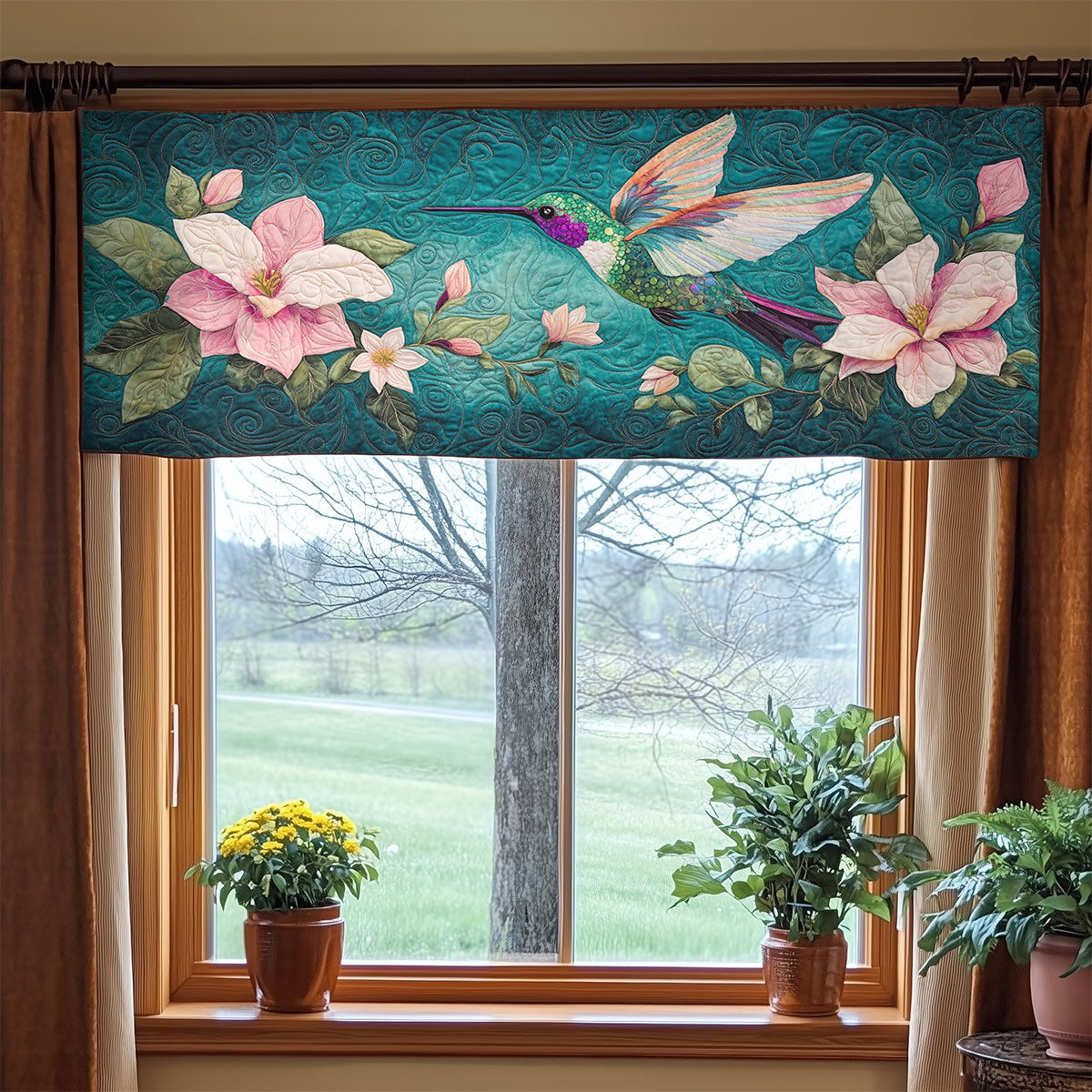 Beautiful Magnolia Hummingbird WY2203103CL Quilted Valance