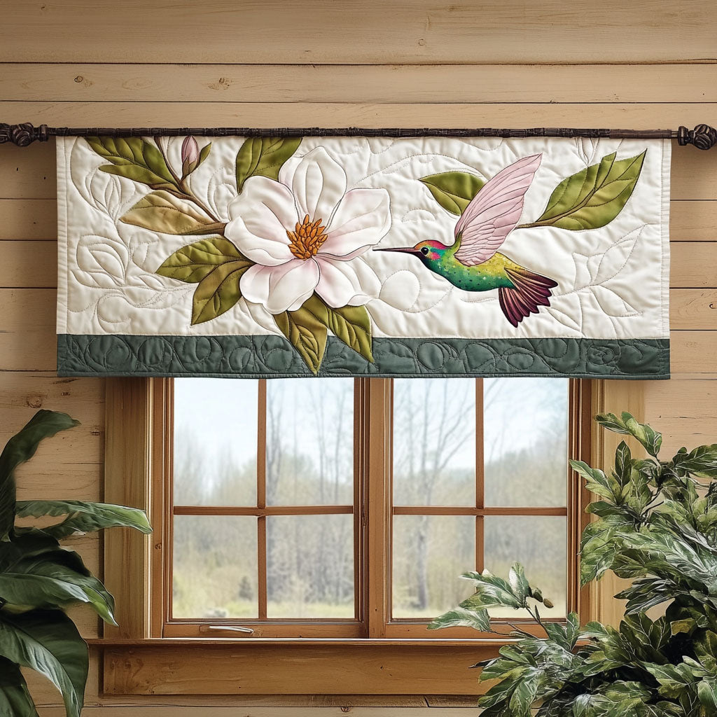 Magnolia Hummingbird WP1403016CL Quilted Valance