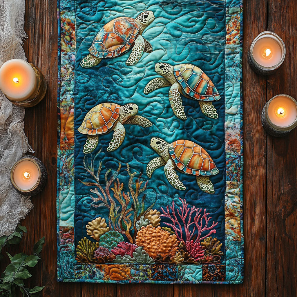 Sea Turtle Dreams CM1605001CL Quilted Table Runner