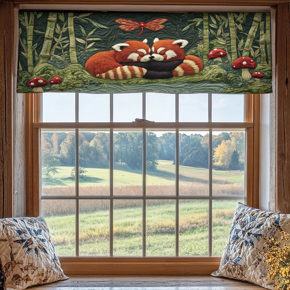 Adorable Red Panda WX2205001CL Quilted Valance