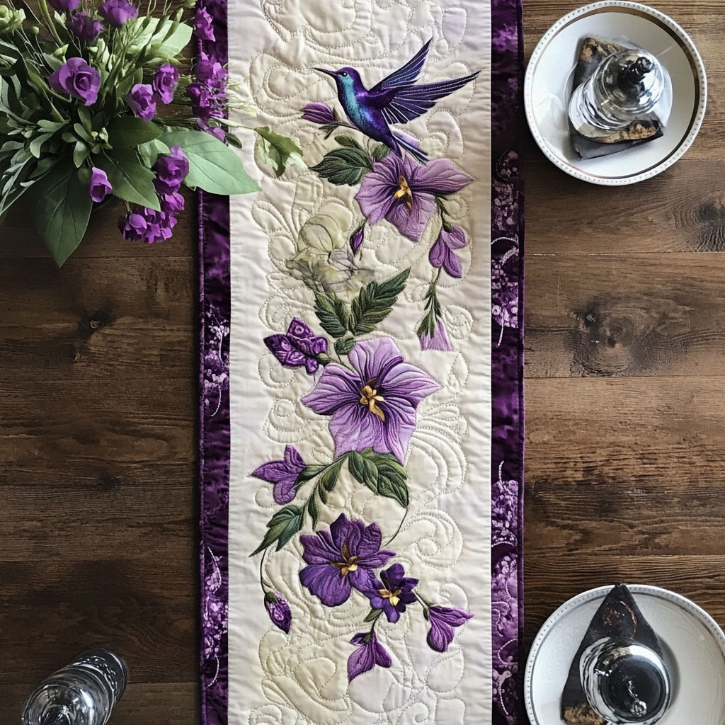Elegant Hummingbird WP1505061CL Quilted Table Runner