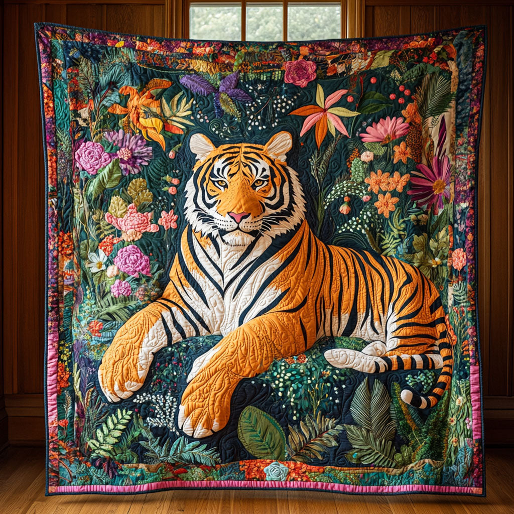 Among Jungle CP0407068CL Quilt