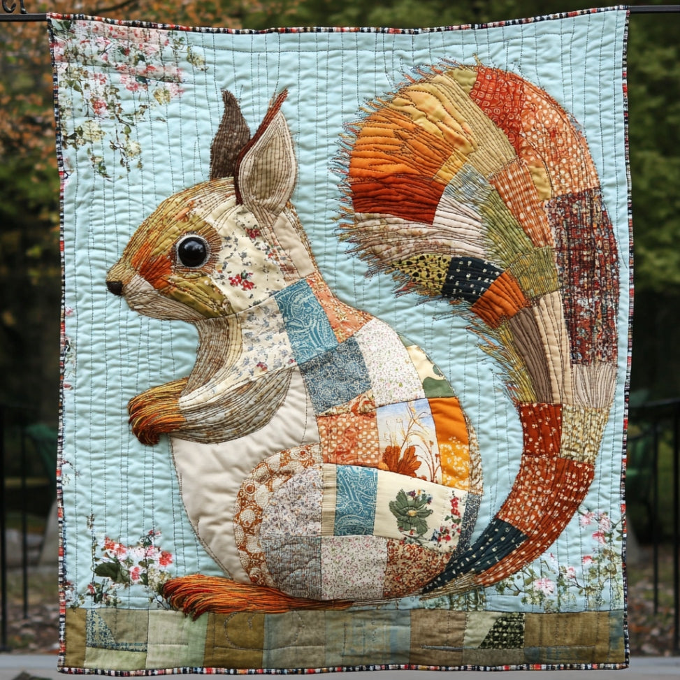 Squirrel WU2612081CL Quilt