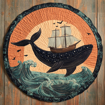 Whale Crest Legend WN1607054CL Quilted Round Mat