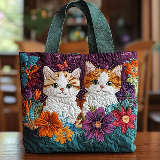 Kitten Gaze CP0110218CL Quilted Tote Bag