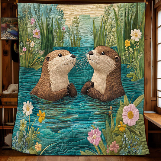 Couple Otter WP2003016CL Quilt