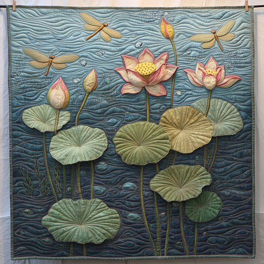 Dragonfly Flying Over Lotus Pond LT0210005CL Quilt