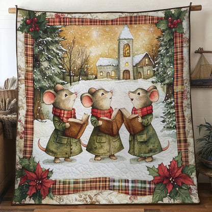 Holly Street Mouse WN1311057CL Quilt