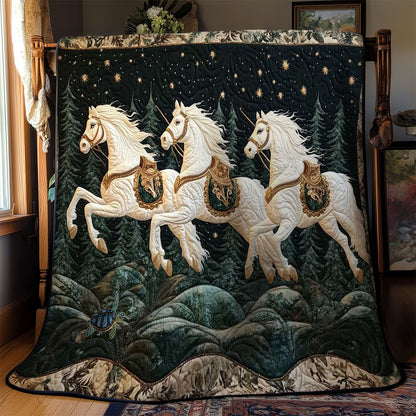 Snowy Pine Horses WN0512006CL Quilt