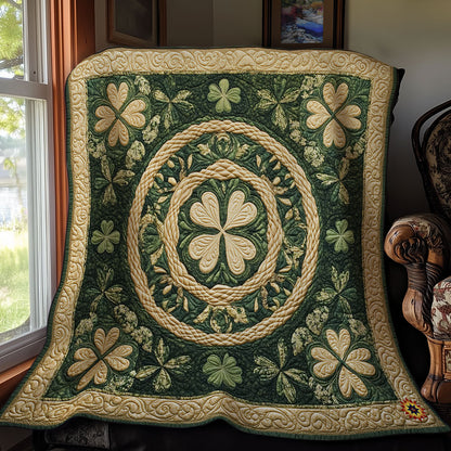 Four Leaf Clover WY2312030CL Quilt