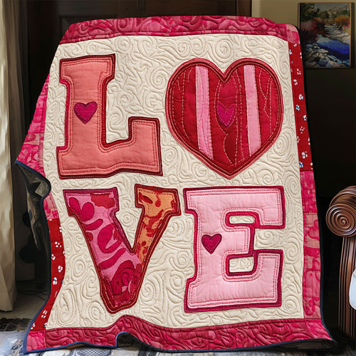 Vintage Love CP1201118CL Quilt