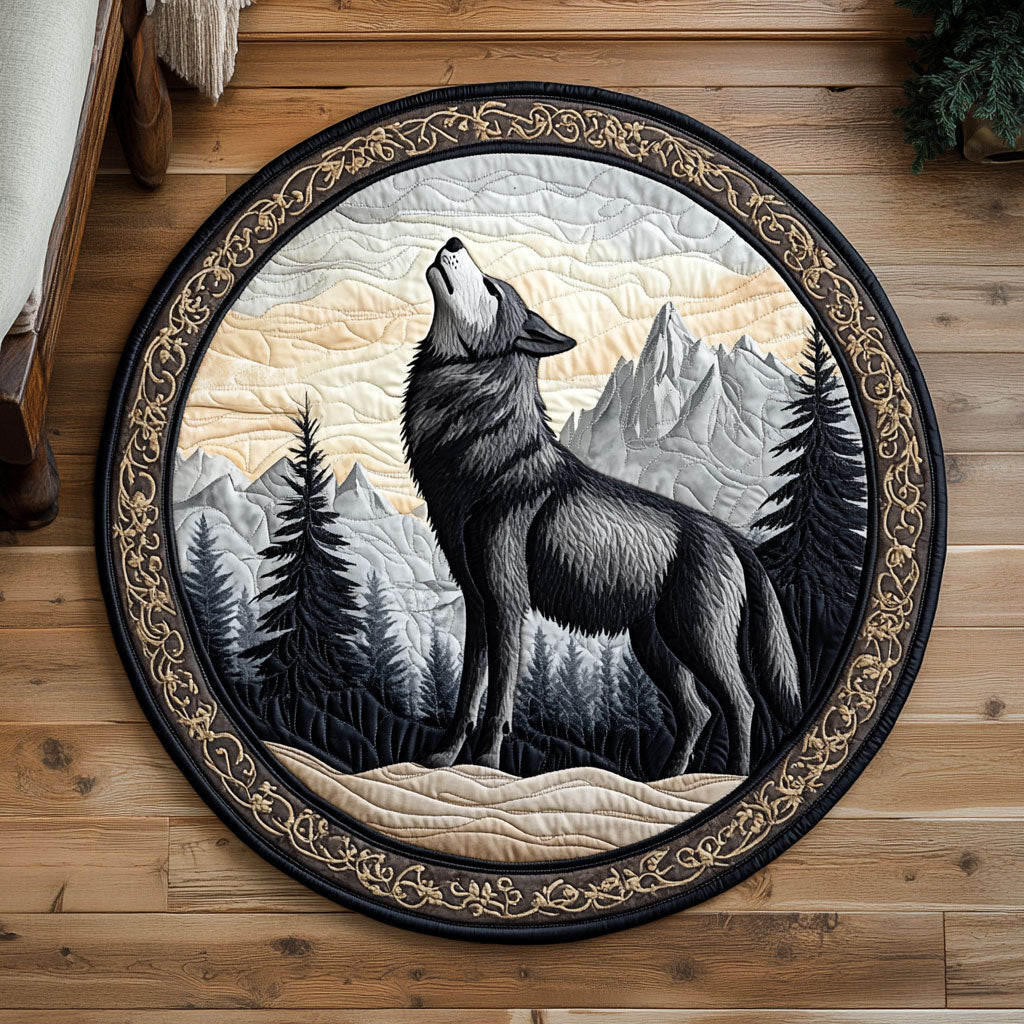 Lone Wolf Mountain CW2907037CL Quilted Round Mat