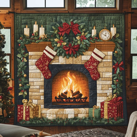 Festive Fireplace CW2510013CL Quilt