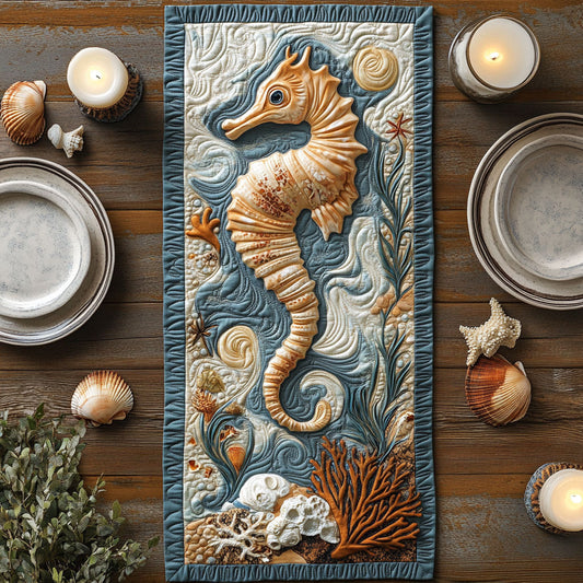 Seahorse CW1605185CL Quilted Table Runner