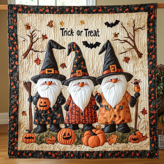 Pumpkin Gnomes CP2308055CL Quilt