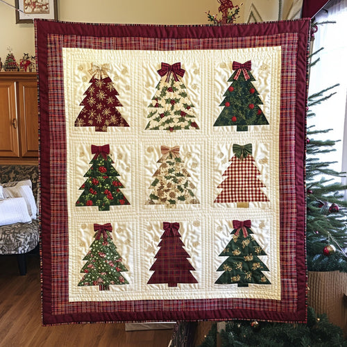 Festive Fabrics Christmas LT1311002CL Quilt