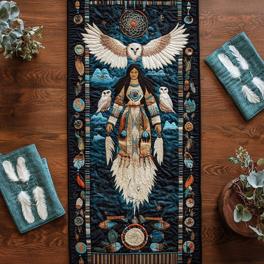 Patriarch White Owl WY0506047CL Quilted Table Runner