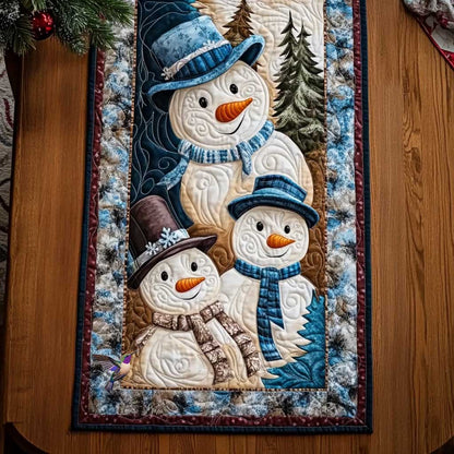 Frosty Forest Friends WN1111013CL Quilted Table Runner