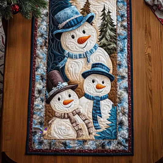 Frosty Forest Friends WN1111013CL Quilted Table Runner