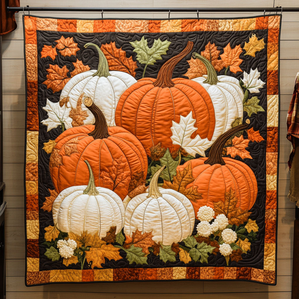 Harvest Pumpkin Medley WY1508072CL Quilt