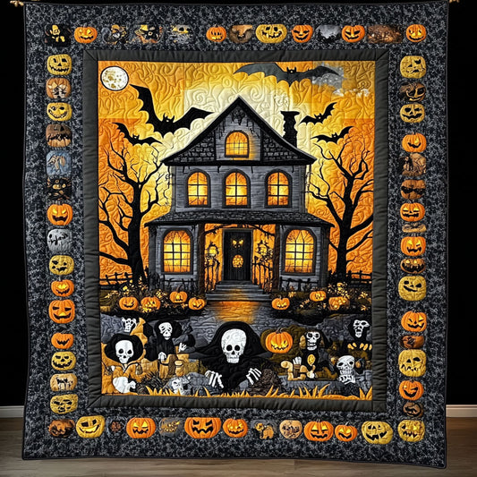 Halloween Hideaway WY2508026CL Quilt
