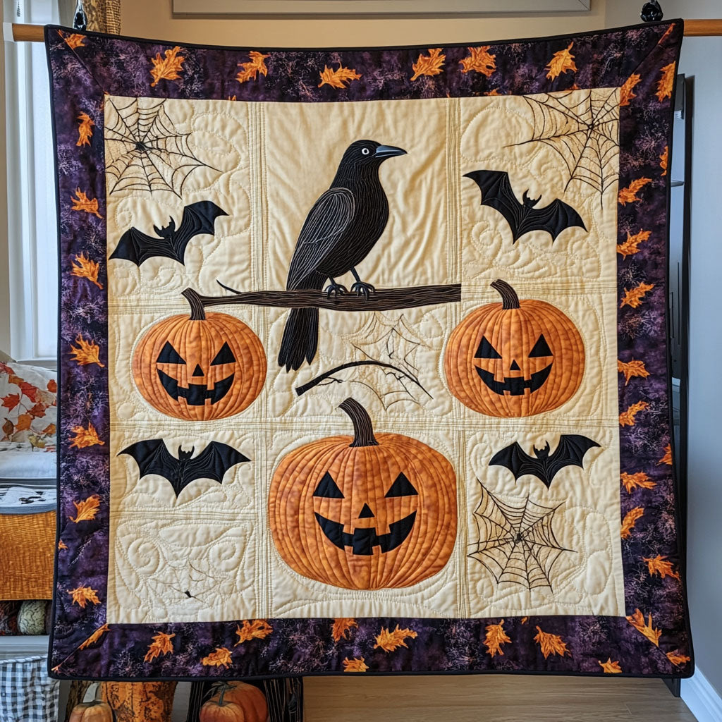 The Raven Glare WY1408079CL Quilt
