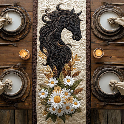 Horse Daisy WX2904023CL Quilted Table Runner