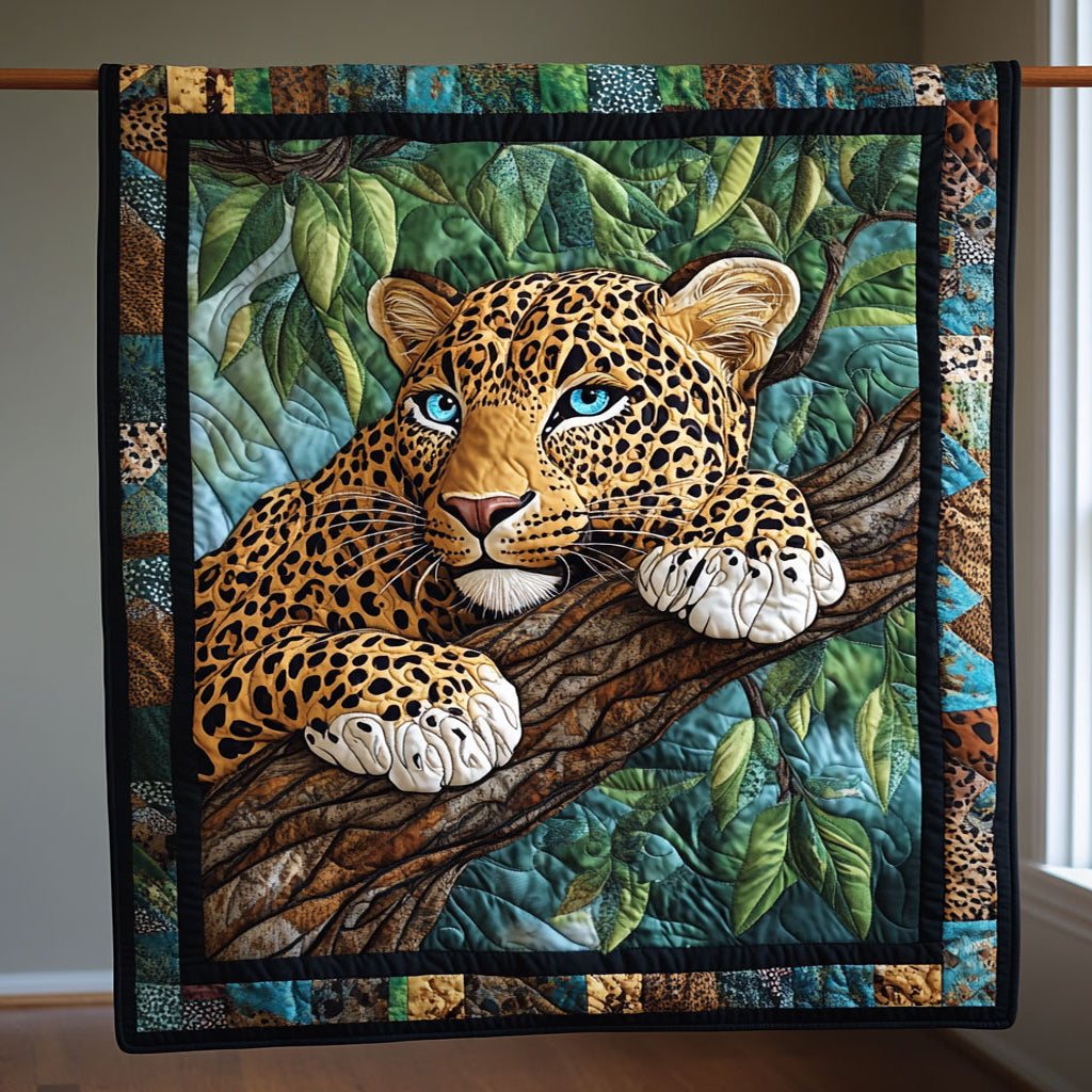 Wild Leopard Gaze WY1408092CL Quilt