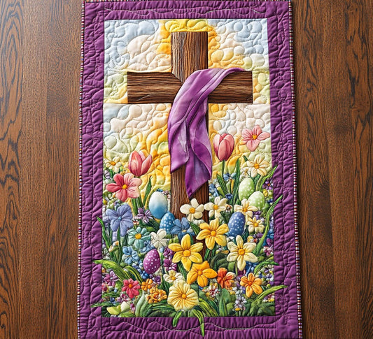 Cross Flower WX2904014CL Quilted Table Runner