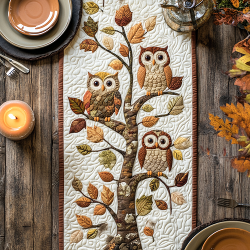 Forest Owls XR2504002CL Quilted Table Runner