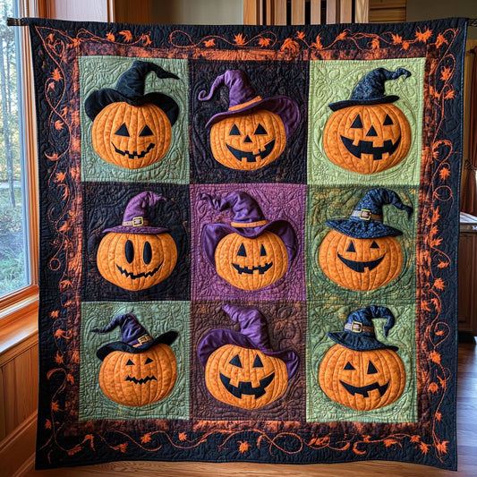 Witch Grins CP1107003CL Quilt