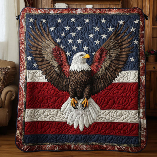 The Liberty Feather WY1404034CL Quilt