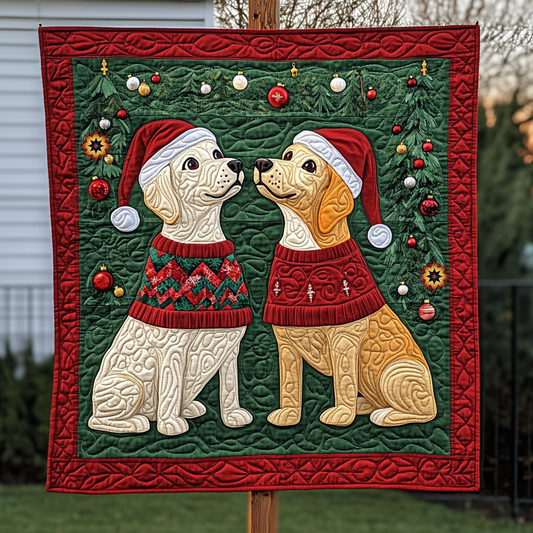 Labradors And Santa Hats XR0611008CL Quilt