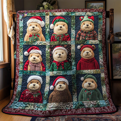 Cozy Christmas Otter WN2012004CL Quilt