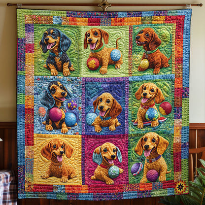 Dachshund Play Ball WY2712022CL Quilt