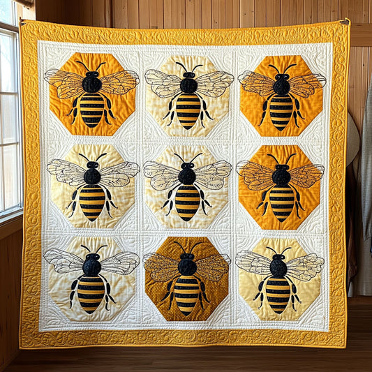 Bee Glow CW1711010CL Quilt
