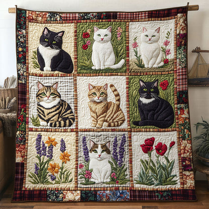 Golden Petal Cat WN0611056CL Quilt