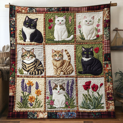 Golden Petal Cat WN0611056CL Quilt